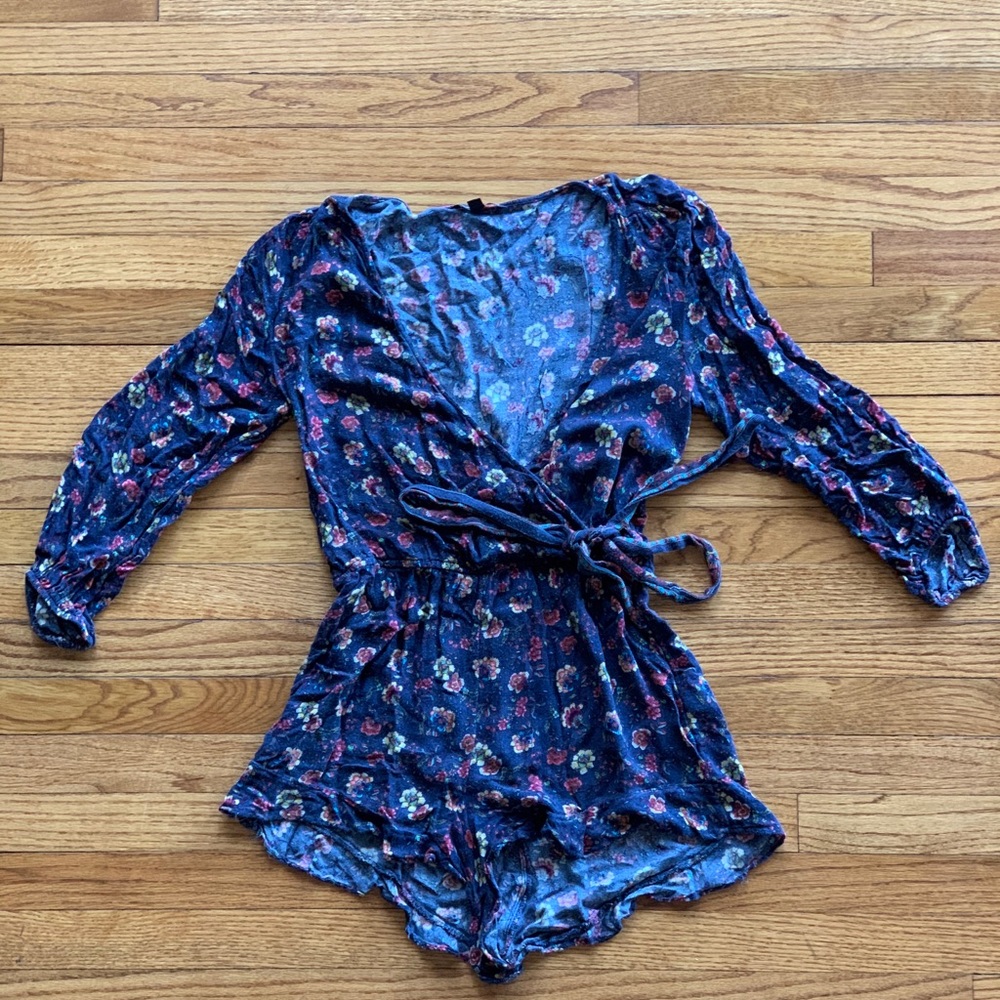 American Eagle Romper